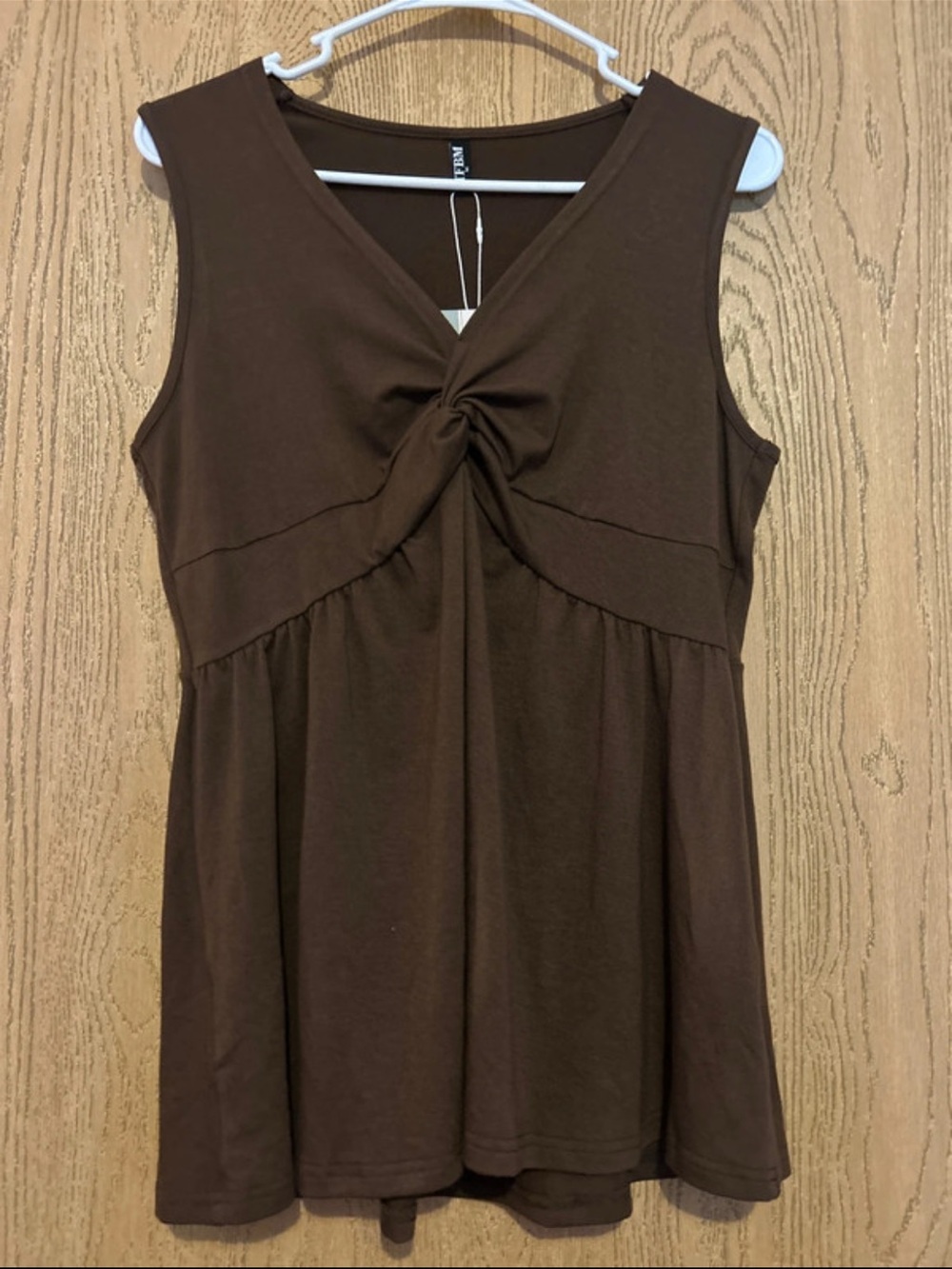 Women’s Twisted Front Sleeveless Top - Brown